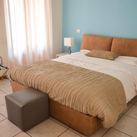 La Contrada Bed & Breakfast Sarnico Exterior foto