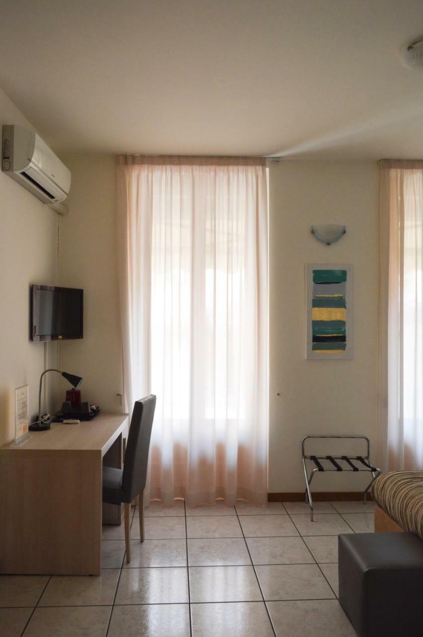 La Contrada Bed & Breakfast Sarnico Exterior foto